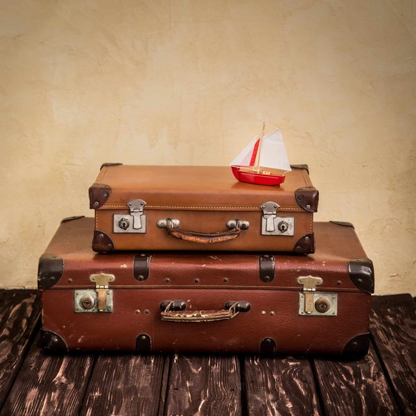 Comment organiser un voyage pour observer les aurores boréales depuis un igloo de verre en Finlande ?